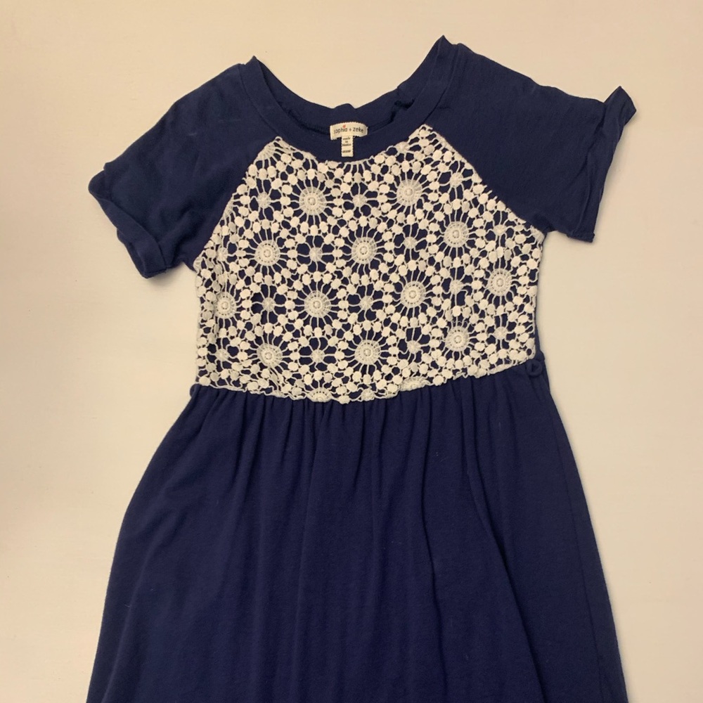 Girls dress casual